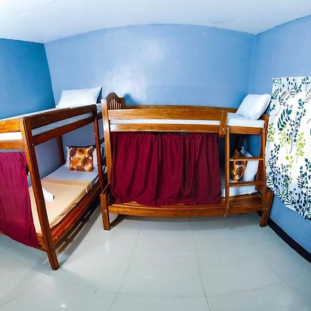 Amparo'S Tourist Inn - Coron Bagian luar foto